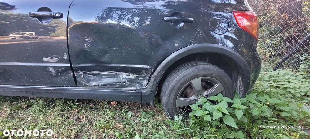 Suzuki SX4 1.6 Comfort - 5