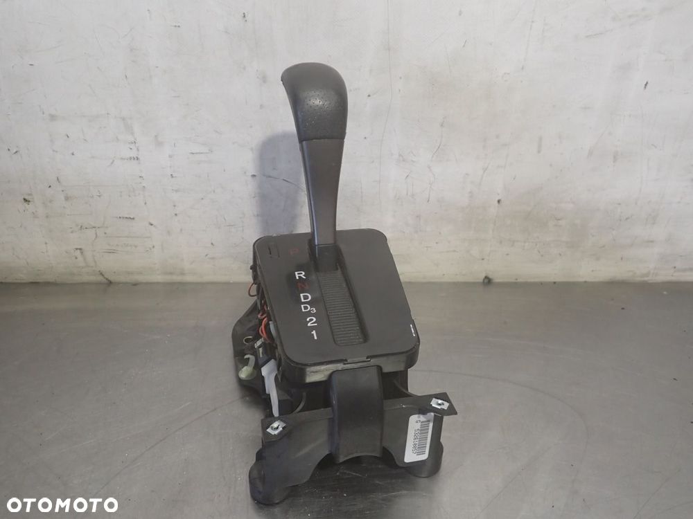 DŹWIGNIA ZMIANY BIEGÓW HONDA ACCORD VII 3.0VTEC - 2