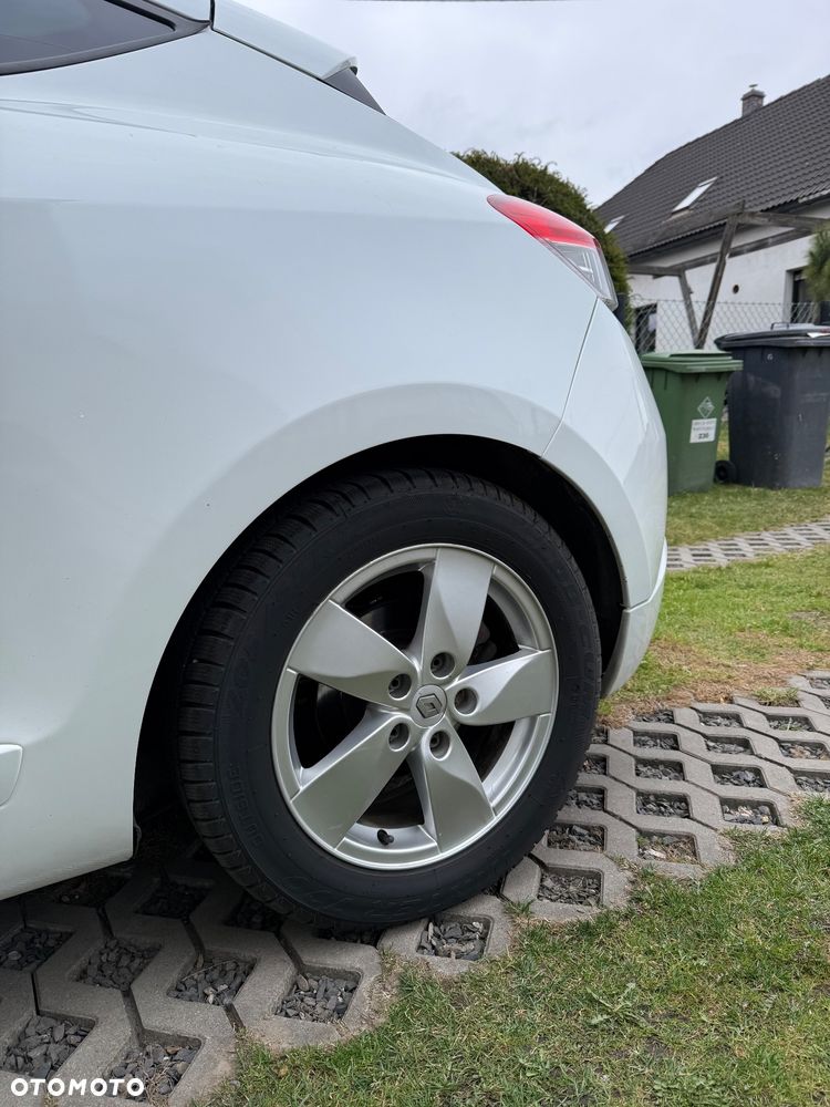 Renault Megane 2.0 dCi GT Robert Kubica - 29