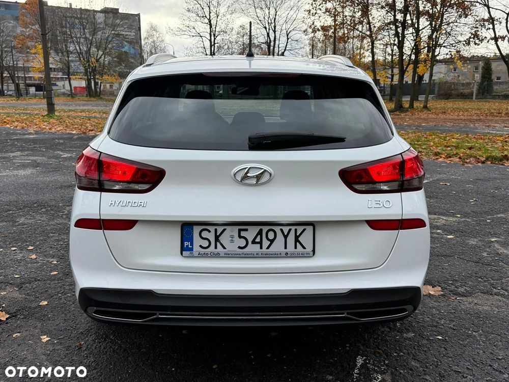 Hyundai i30 ver-1-6-d-classic-plus - 32