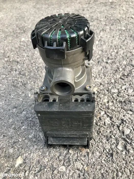 Modulator Ebs zawór Volvo FH K029246 jak nowy demontaż oryginał - 3