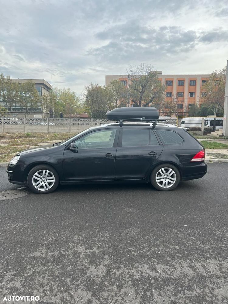 Volkswagen Golf - 2