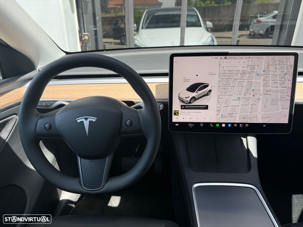 Tesla Model Y RWD - 18