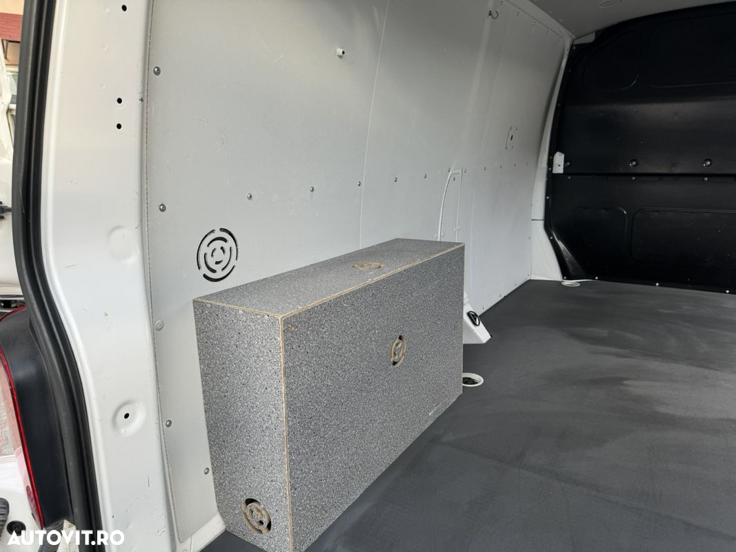 Volkswagen Transporter cu racire farmacie - 20