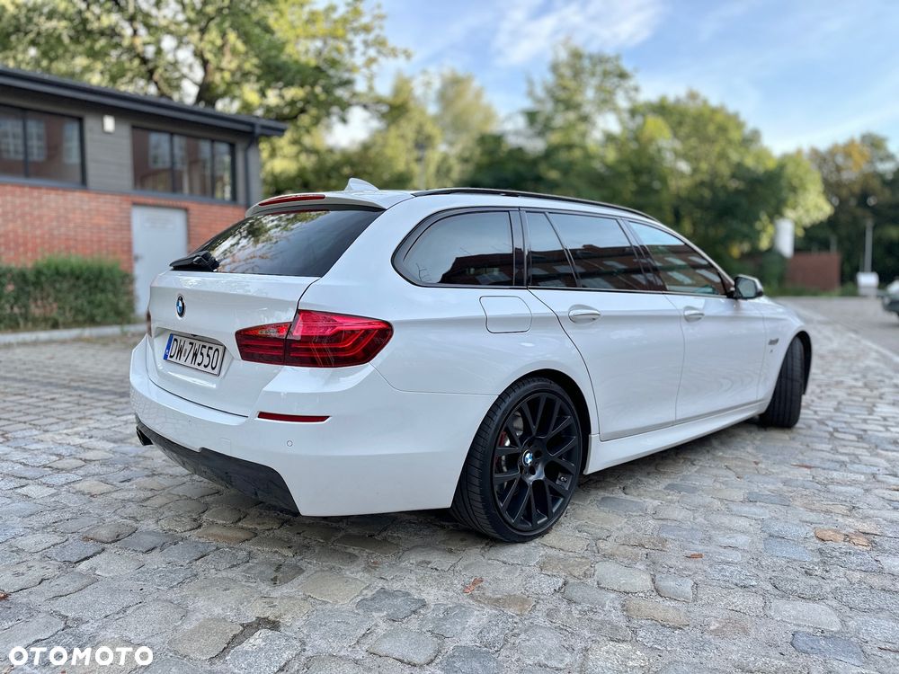 BMW Seria 5 520d M Sport - 3