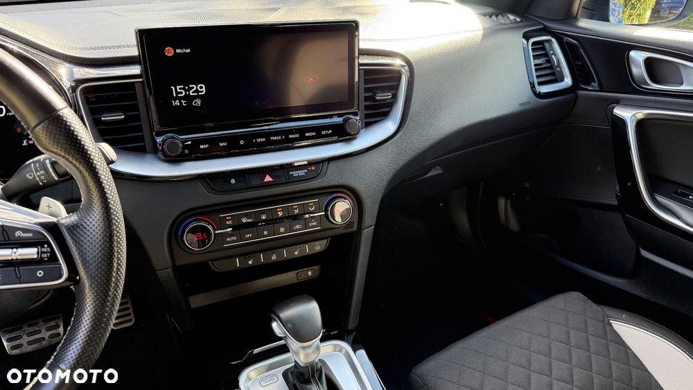 Kia ProCeed 1.5 T-GDI GT Line DCT - 11