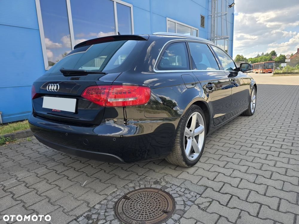 Audi A4 Avant 2.0 TDI DPF S line Sportpaket (plus) - 2