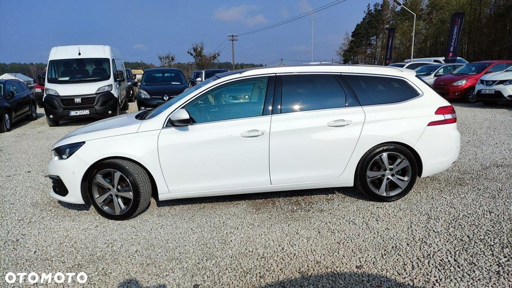 Peugeot 308 - 11