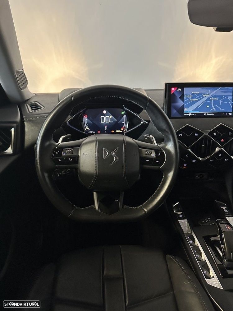 DS 3 Crossback 1.2 PureTech Grand Chic EAT8 — fotografia 9