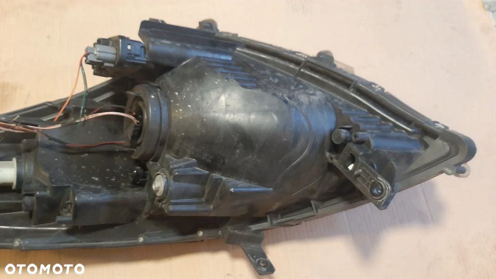 Lampa SUZUKI SWIFT prawa lewa 2010-17r - 9