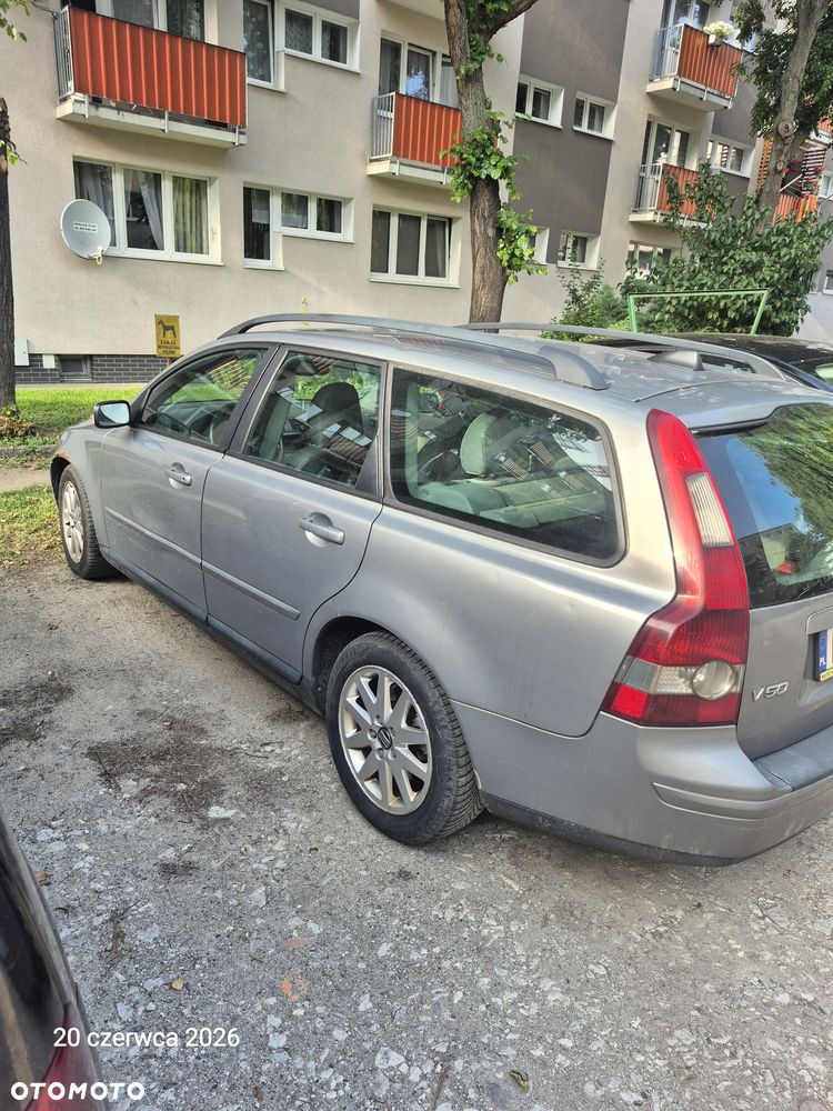 Volvo V50 - 4