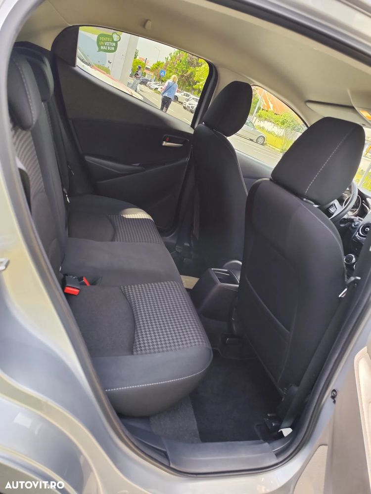 Mazda 2 SKYACTIV-G 90 Sports-Line - 17