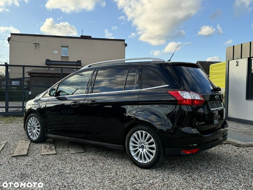 Ford Grand C-MAX - 18