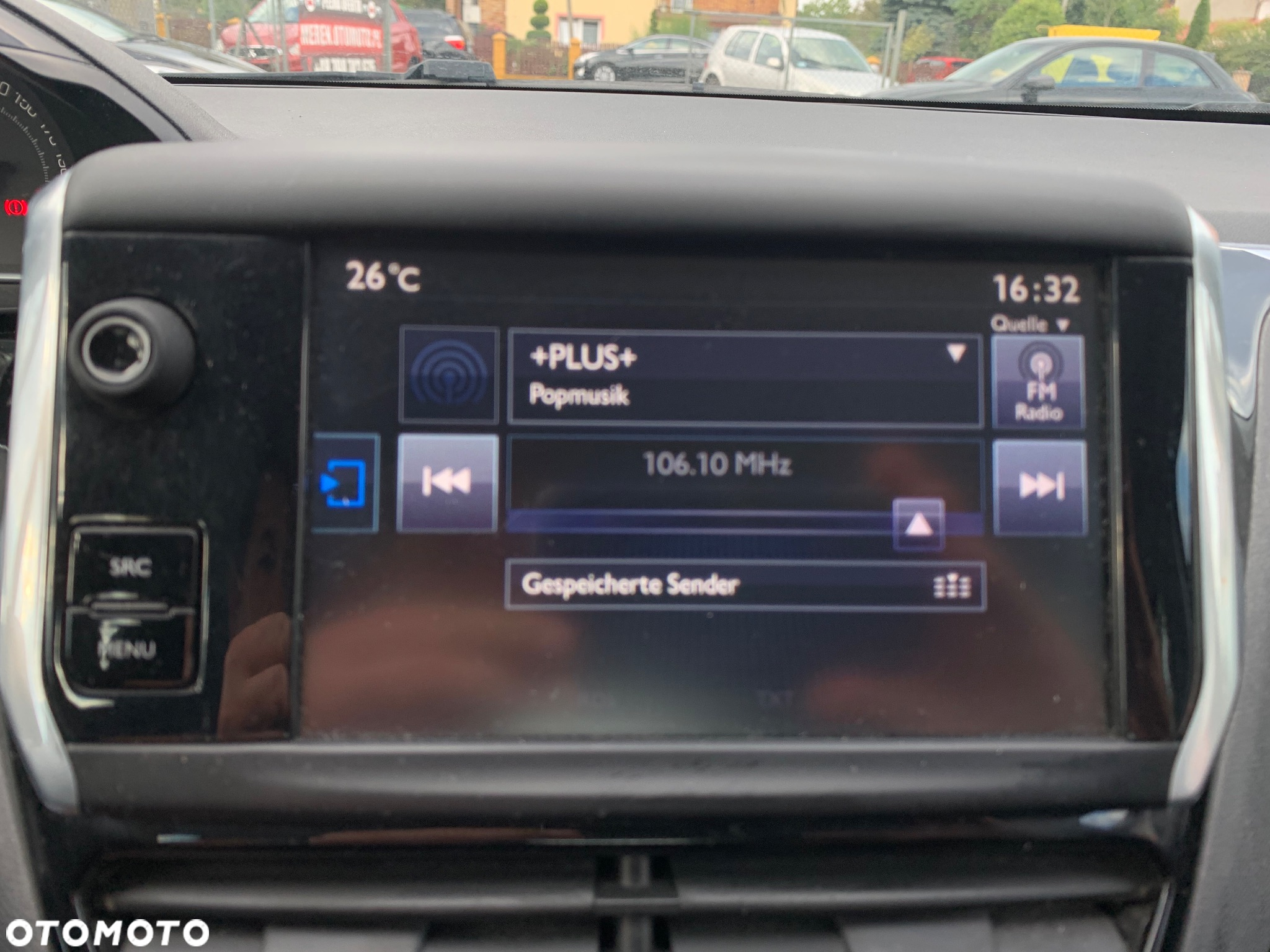 Peugeot 208 1.2 PureTech Allure - 10