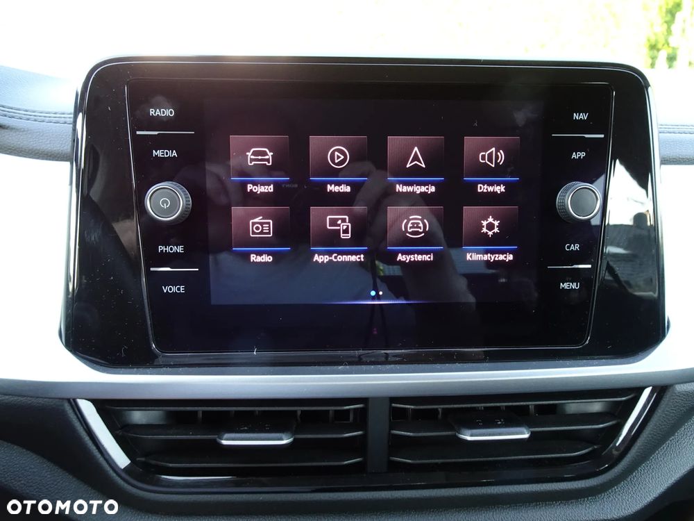 Volkswagen T-Roc 1.5 TSI Life - 32
