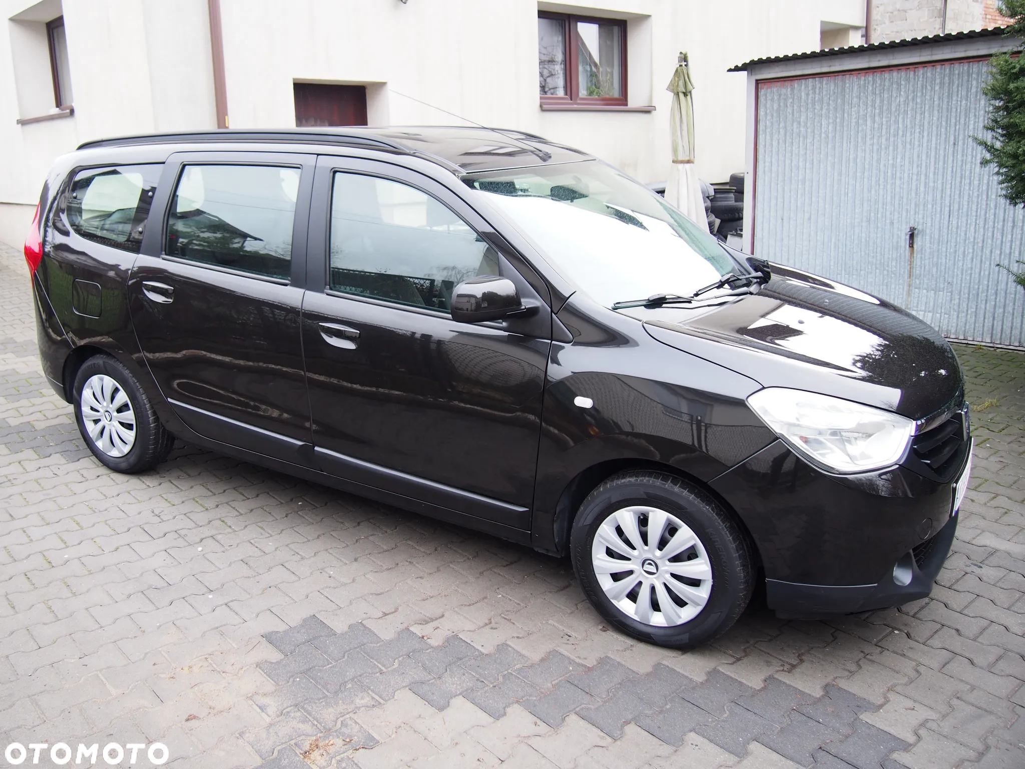 Dacia Lodgy TCe 115 Celebration - 4