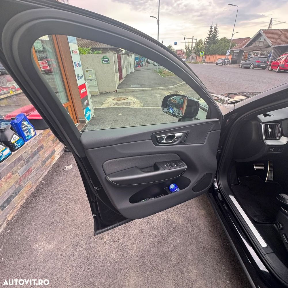 Volvo XC 60 B4 MHEV AT8 FWD Inscription - 7