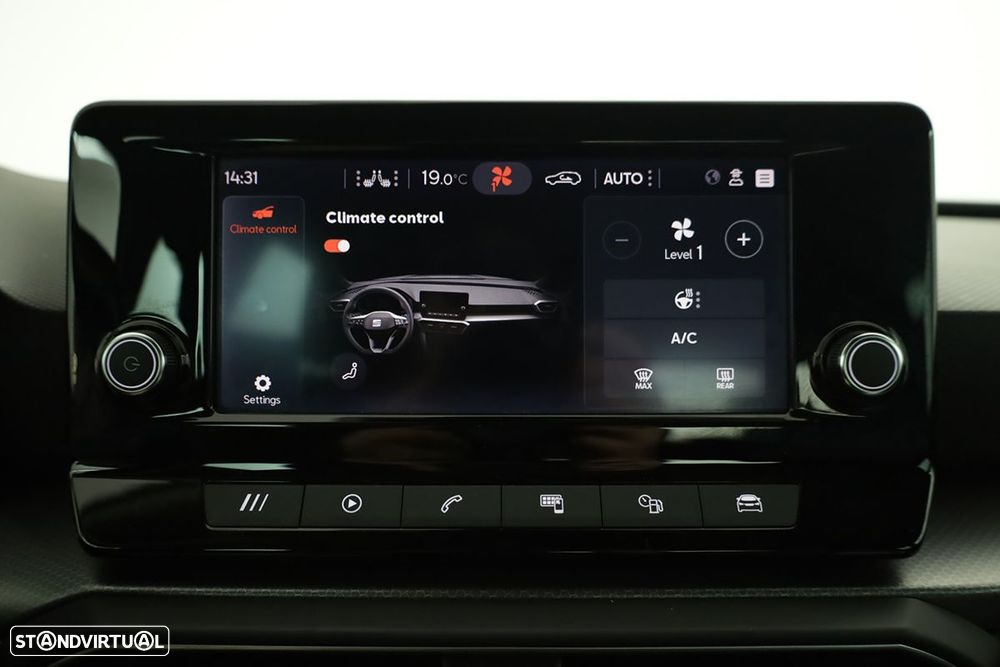 SEAT Leon ST 1.0 eTSI OPF DSG Style - 9