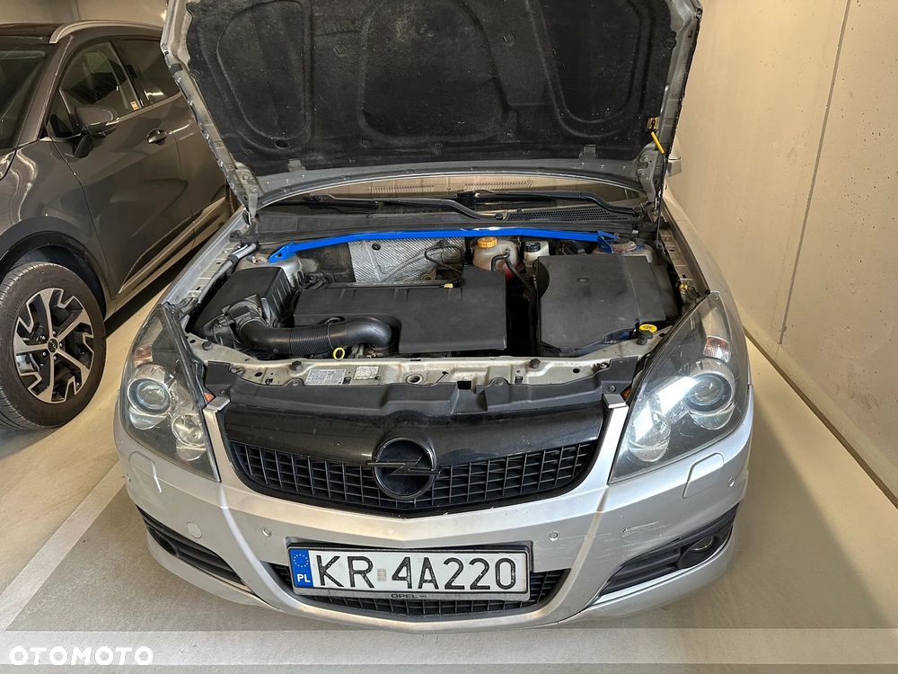 Opel Vectra 2.2 Sport / GTS - 15