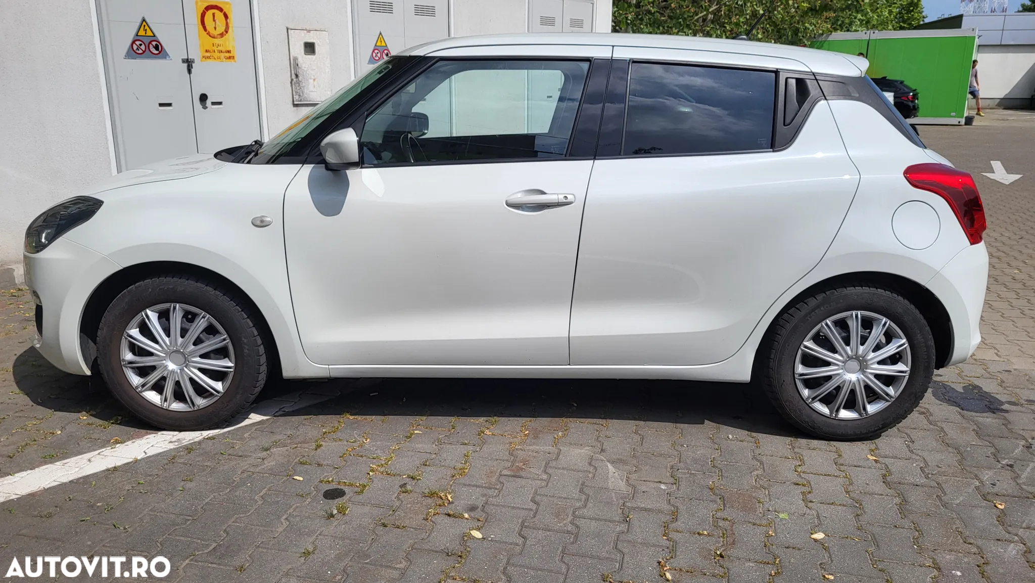 Suzuki Swift M-Hybrid 1.2 Passion - 6