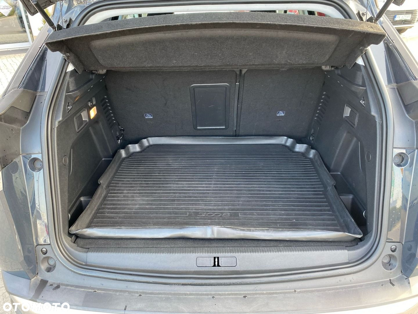 Peugeot 3008 1.6 THP Active S&S EAT6 - 7
