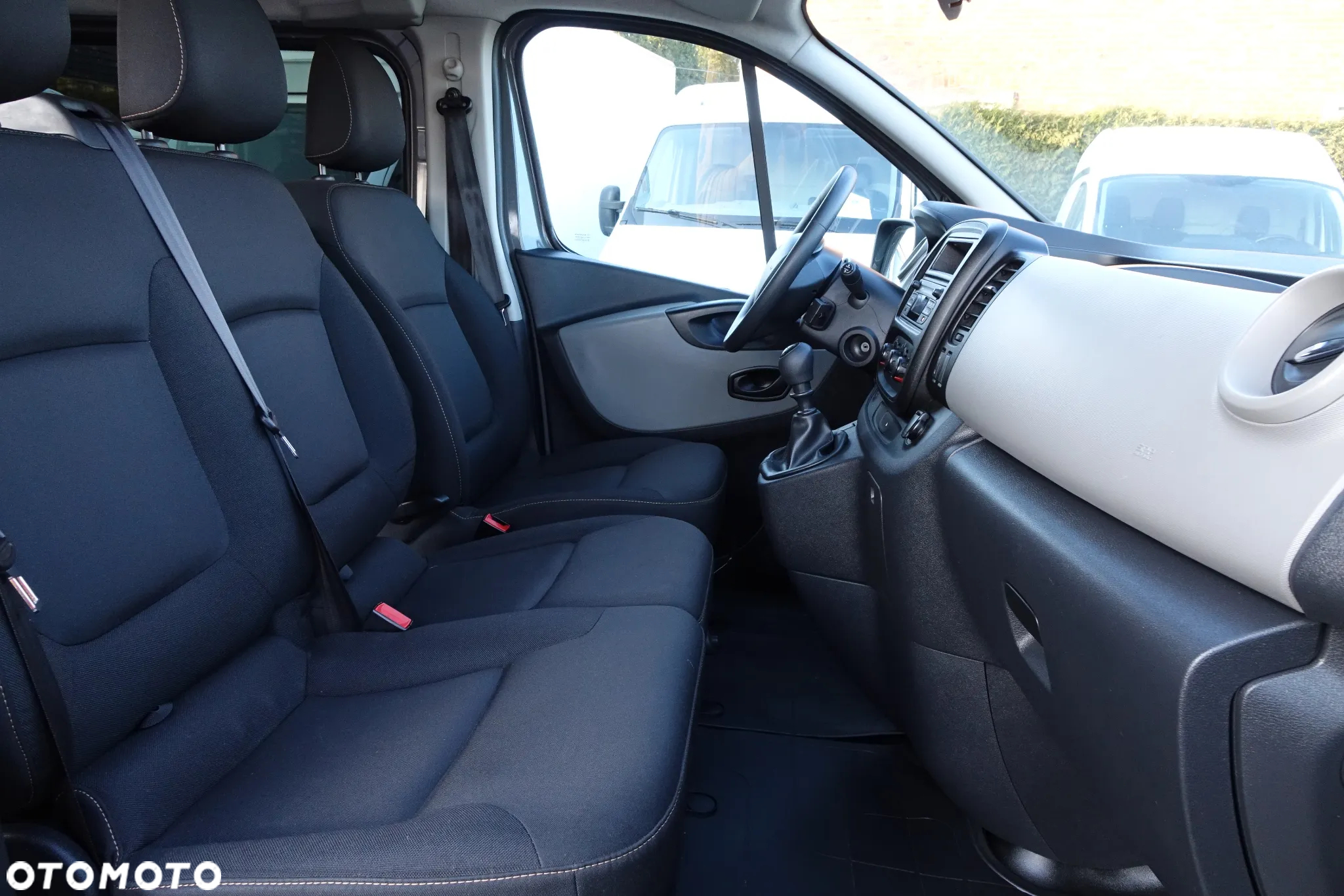Renault Trafic - 7