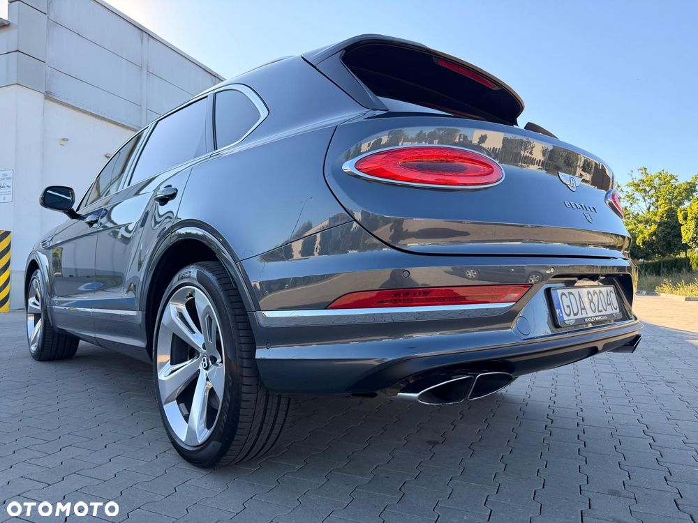 Bentley Bentayga - 10