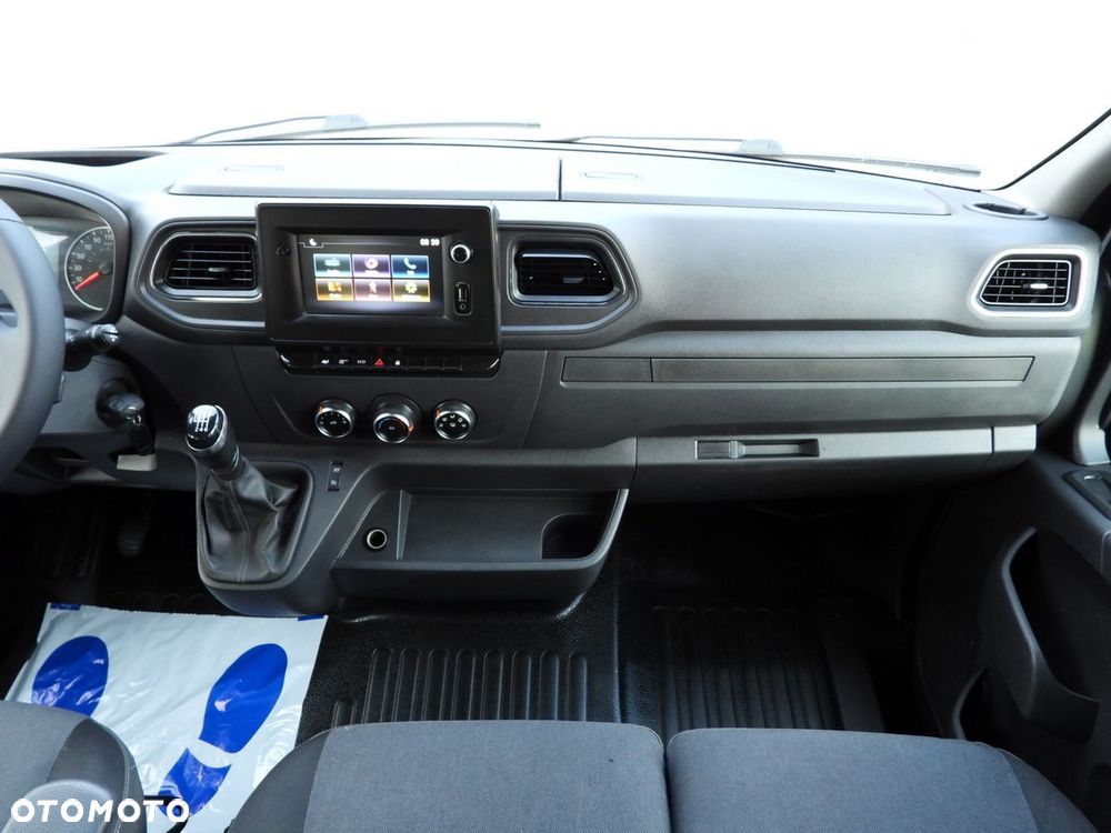 Renault MASTER WYWROTKA PODWÓJNA KABINA DOKA 7 MIEJSC TEMPOMAT NAWIGACJA LEDY KLIMATYZACJA  145KM - 30