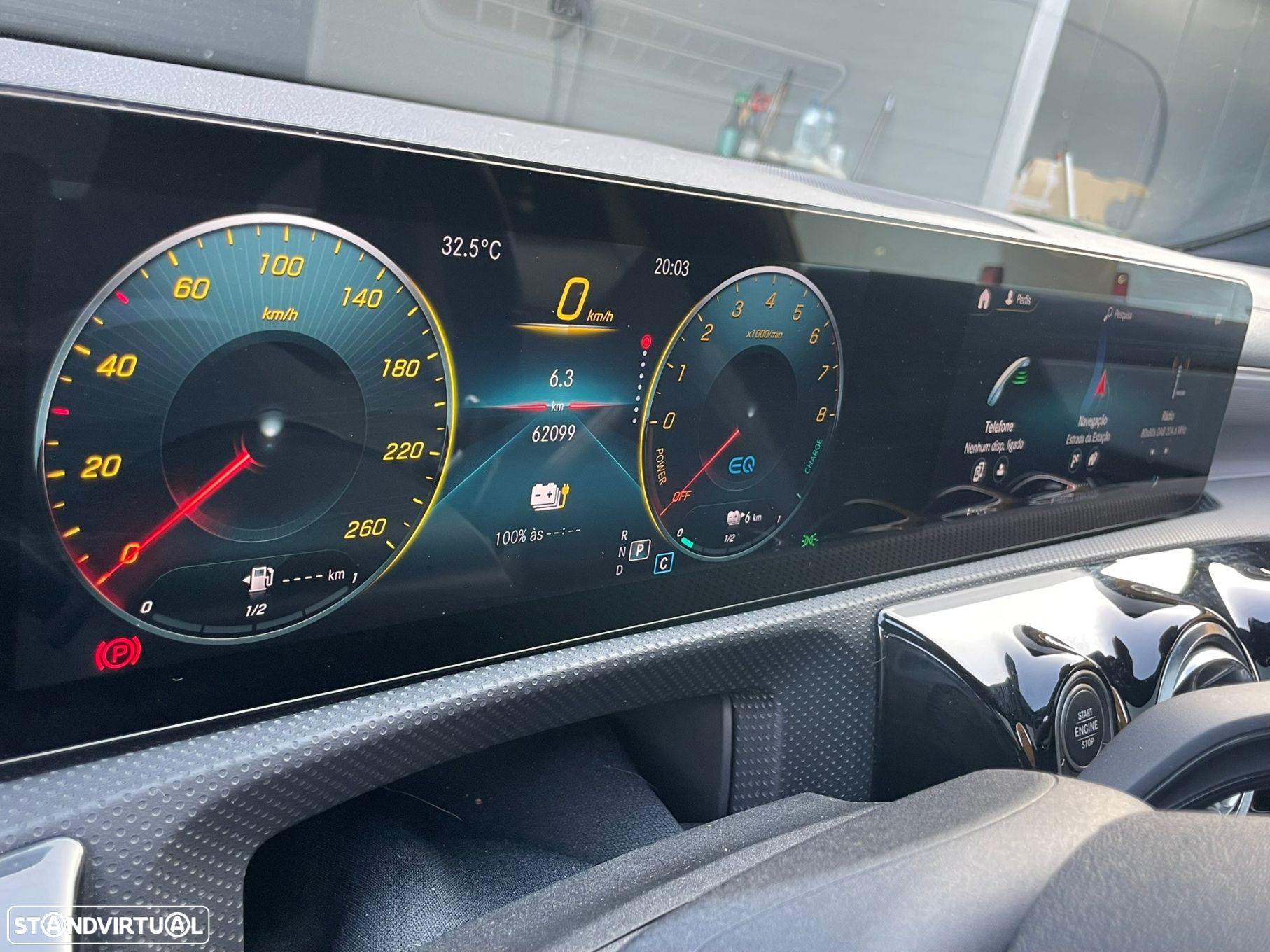 Mercedes-Benz CLA 250 - 25