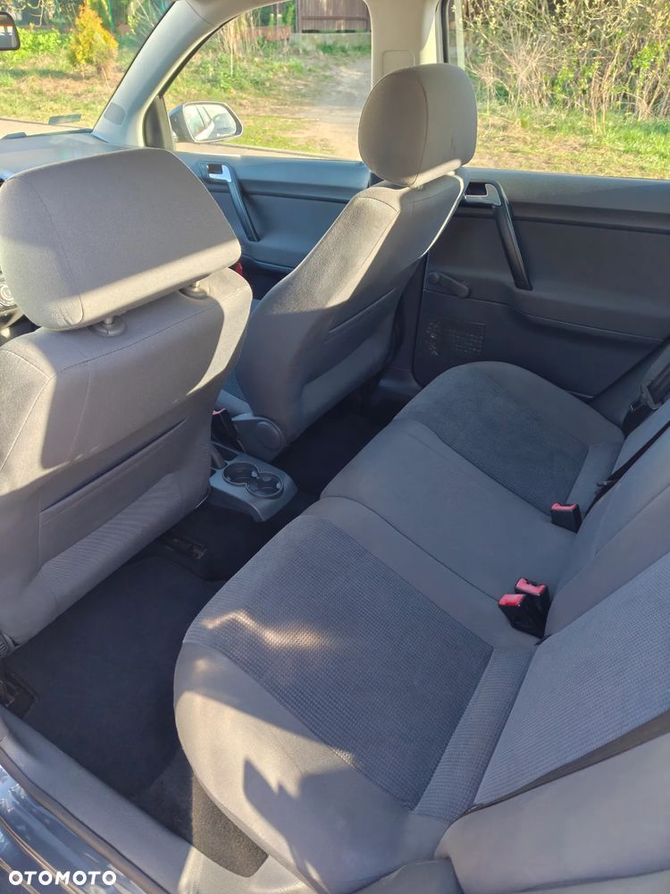 Volkswagen Polo 1.2 - 9