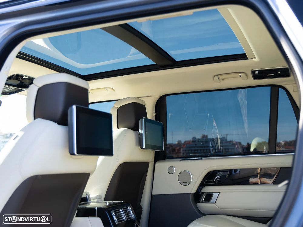 Land Rover Range Rover P400e Plug-in Vogue - 12