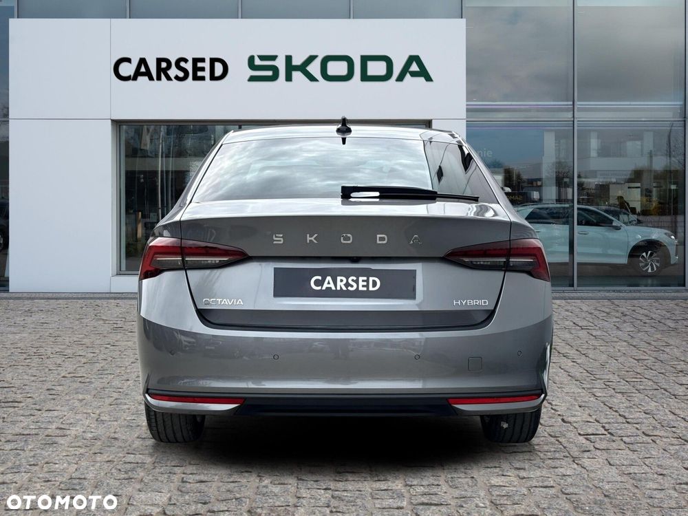 Skoda Octavia - 6