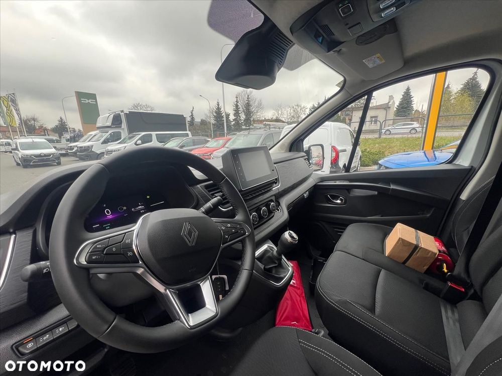 Renault trafic - 13