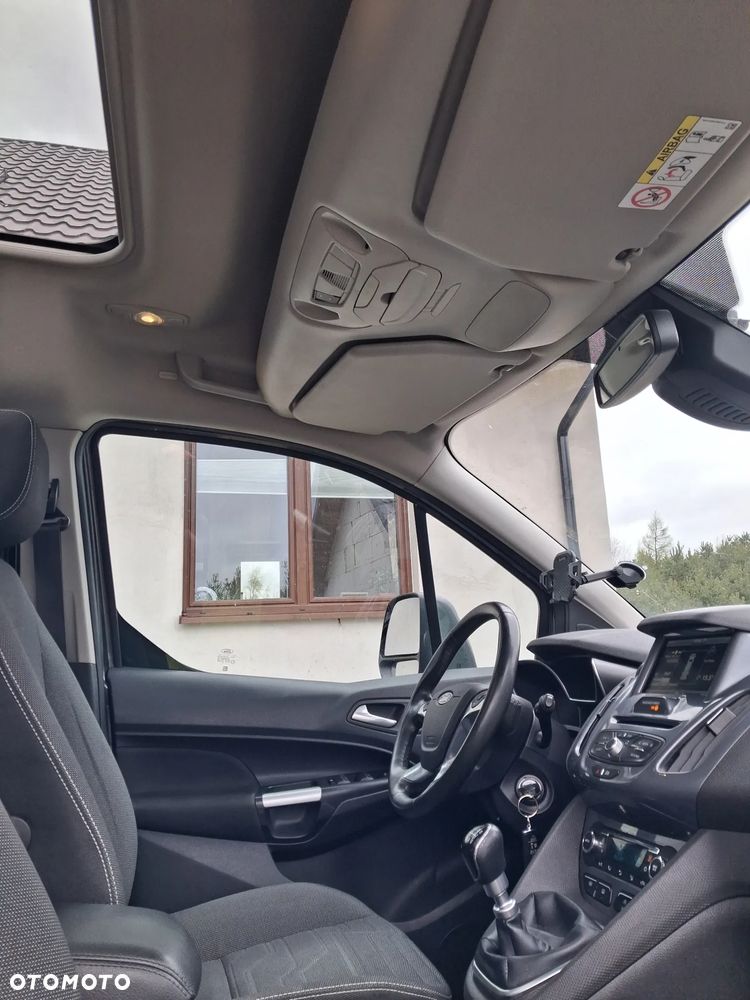 Ford Tourneo Connect 1.5 TDCi Start-Stop Titanium - 13