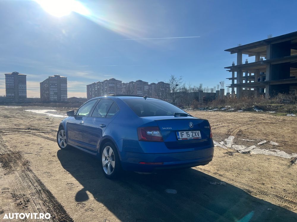 Skoda Octavia 2.0 TDI DSG 4X4 Style - 7