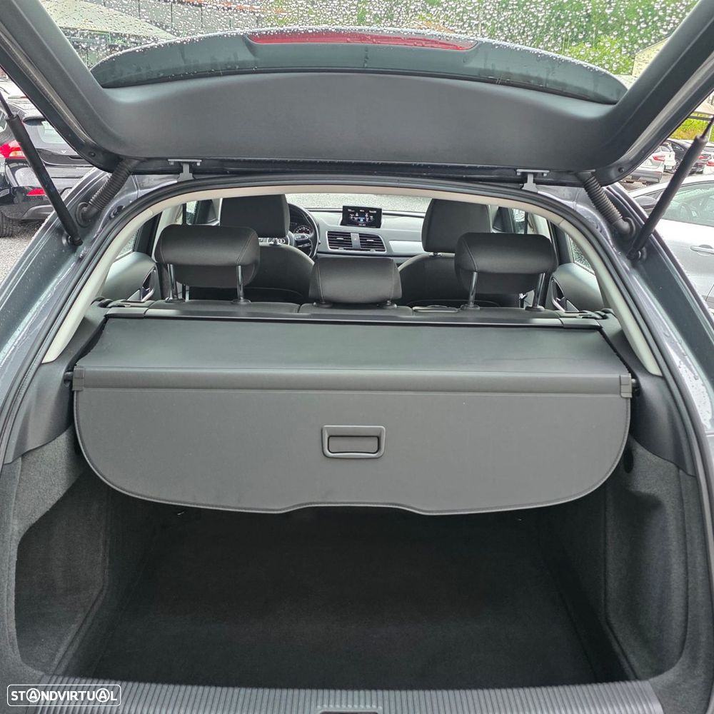 Audi Q3 2.0 TDI Sport - 36
