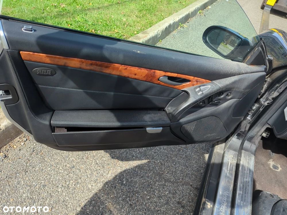 Mercedes-Benz SL 500 - 26