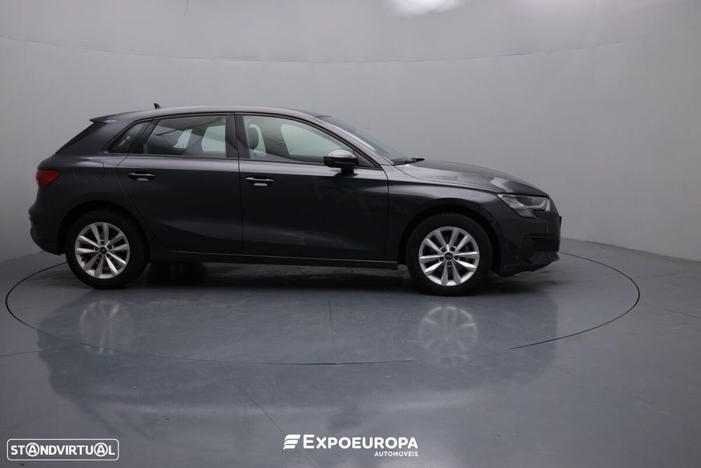Audi A3 Sportback 30 TDI Advanced - 4