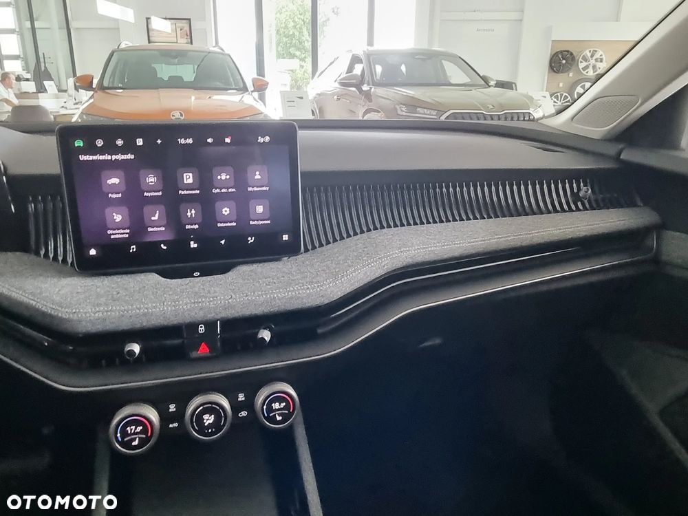 Skoda Superb 2.0 TDI SCR 4x4 Edition 130 DSG - 13