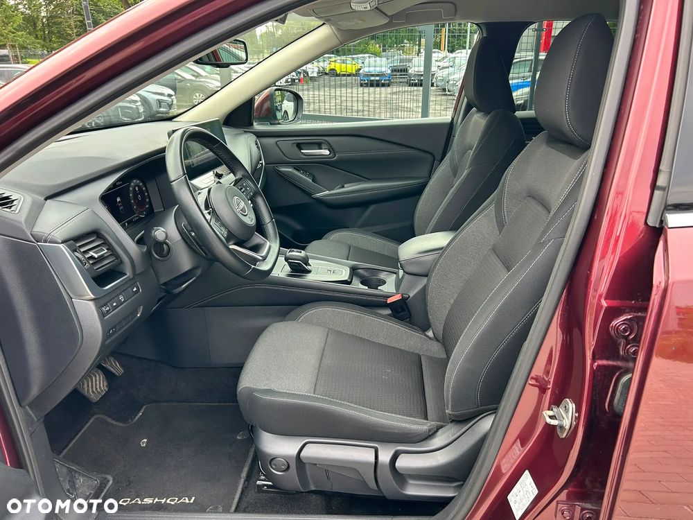 Nissan Qashqai 1.3 DIG-T MHEV N-Connecta Xtronic - 9