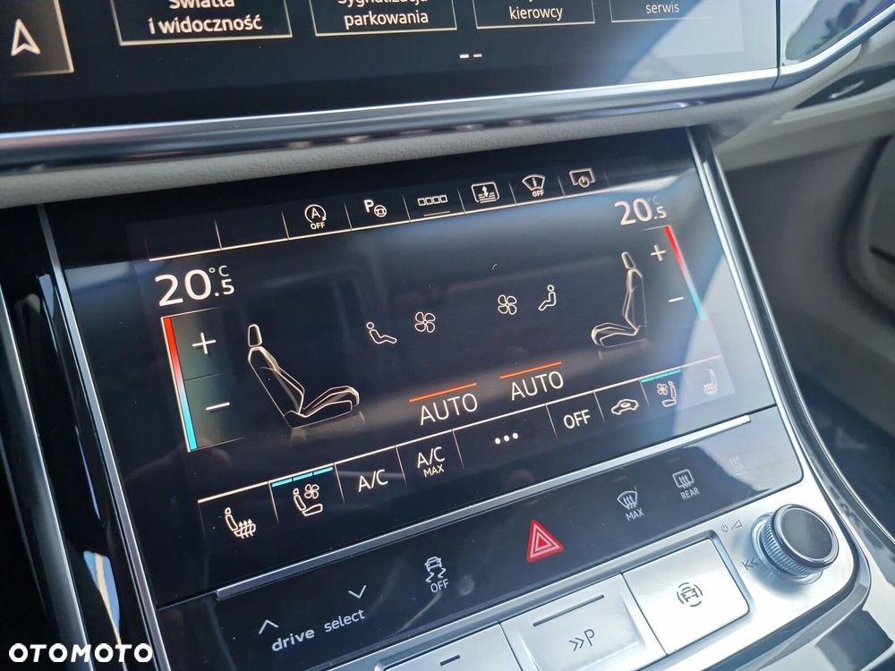 Audi A8 - 32