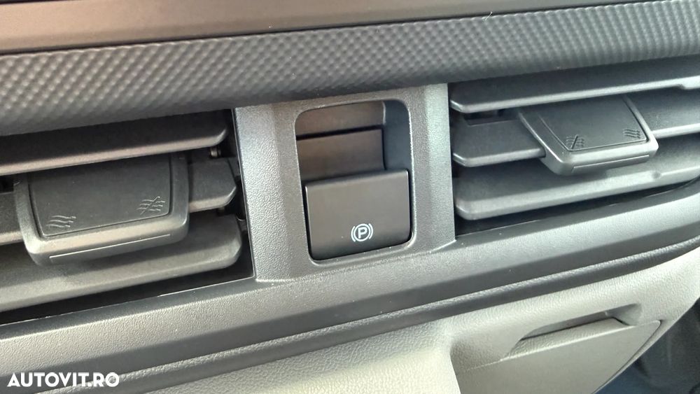 Ford TRANSIT CUSTOM - 15