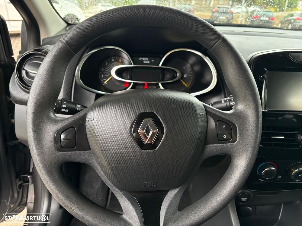 Renault Clio 1.5 dCi Dynamique S - 11