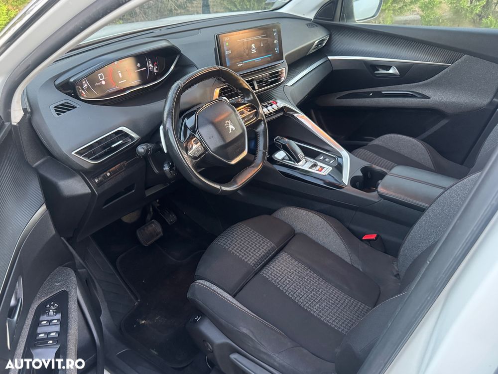 Peugeot 3008 1.5 BlueHDI 130 S&S EAT8 Allure - 31