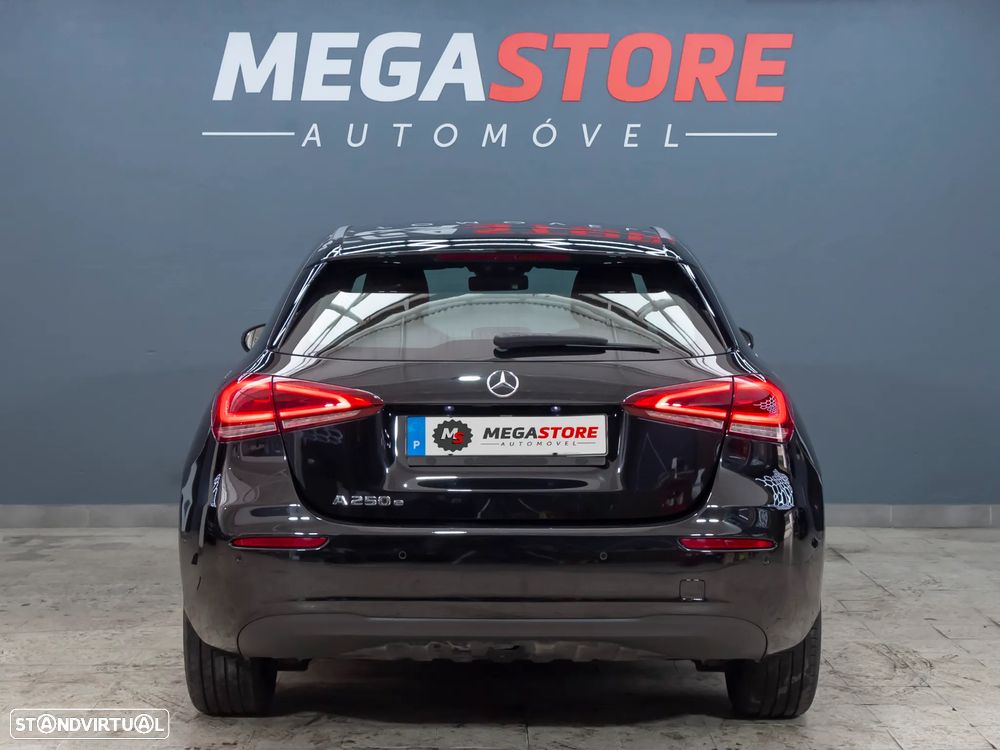 Mercedes-Benz A 250 e Style Plus - 6