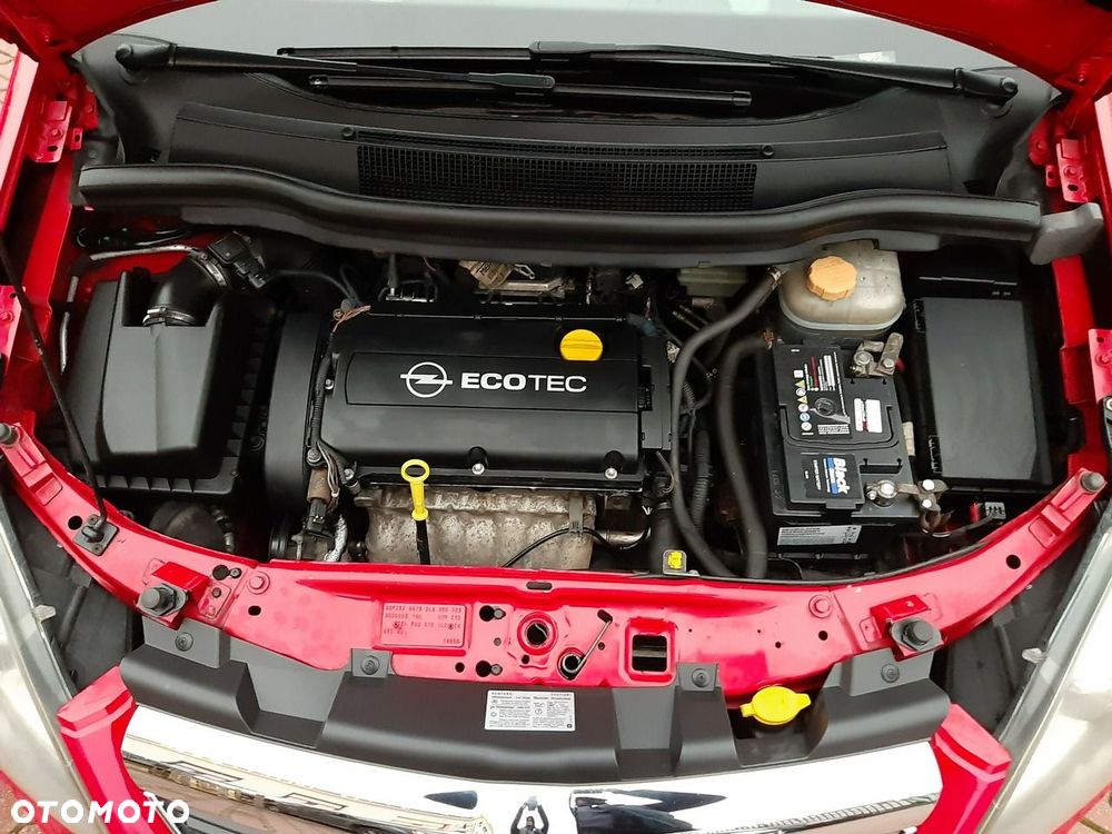 Opel Zafira 1.8 Cosmo - 30