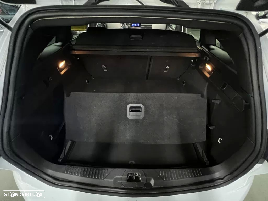Ford Focus SW 1.5 TDCi EcoBlue ST-Line - 50