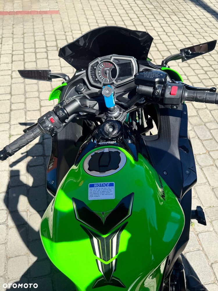 Kawasaki Ninja - 9