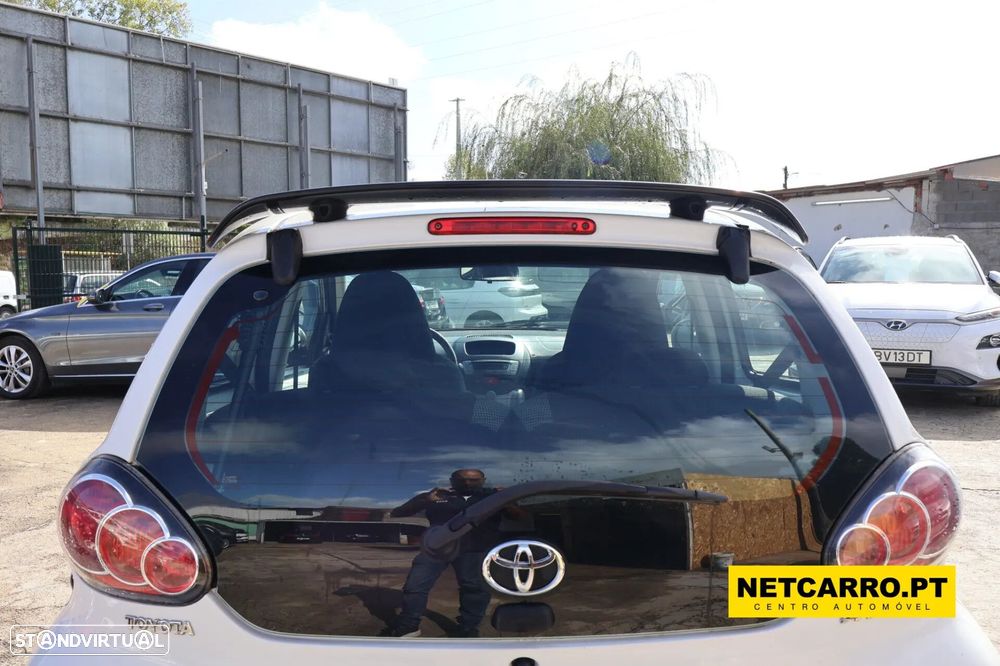 Toyota Aygo 1.0 Plus Sport Pack+VSC - 9