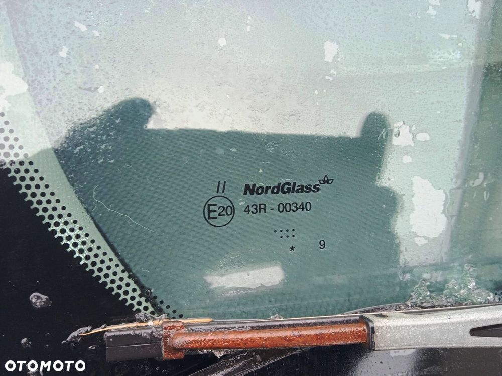 Szyba prawa lewa przód tył czołowa tylna karoseryjna Toyota Yaris 1F8 - 4